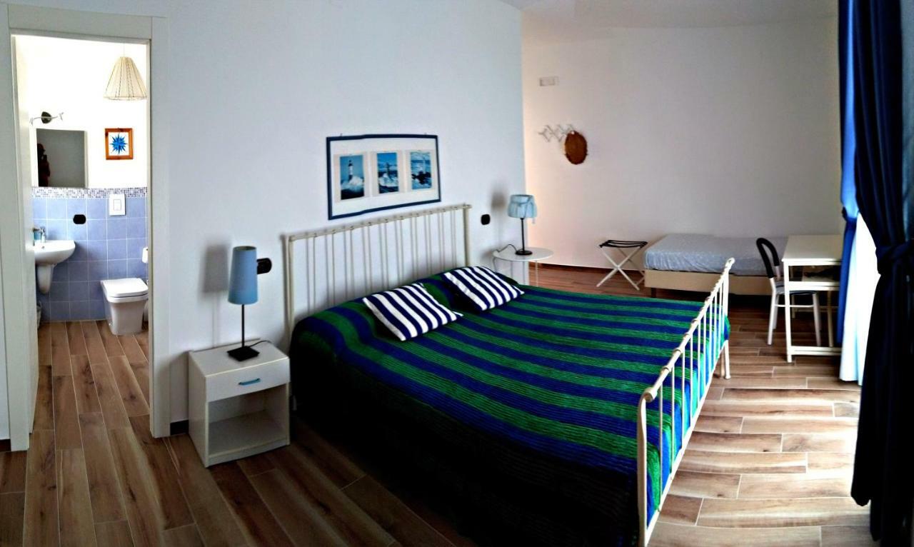 Globetrotter Bed and Breakfast Formia Buitenkant foto